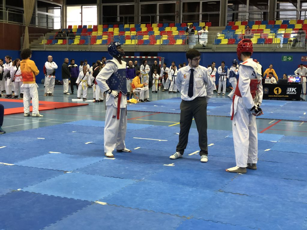 Debut en el campeonato de Cataluña absoluto