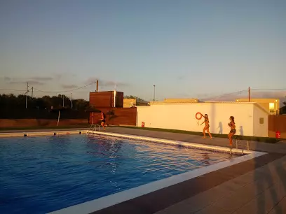 En la piscina municipal de Vidreres