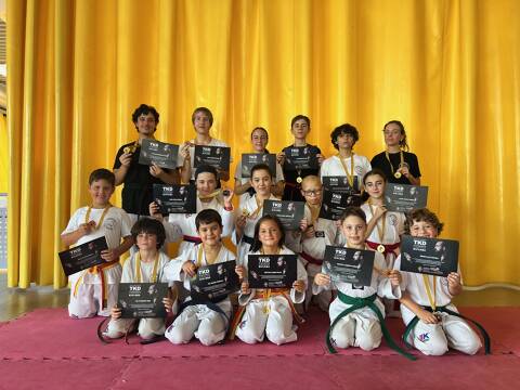 Éxito Rotundo en las Jornadas de Tecnificación: un mes de taekwondo y crecimiento integral